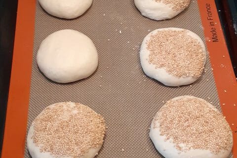 Cliquez pour zoomer ! Pains hamburger Thermomix par Toutoune2603