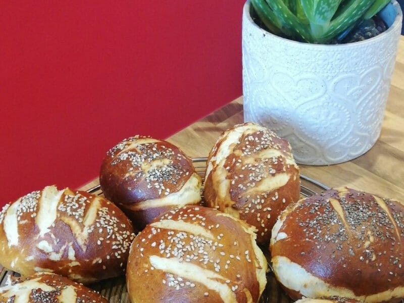 Cliquez pour zoomer ! Mauricette – Petits pains alsaciens Thermomix par lolizou