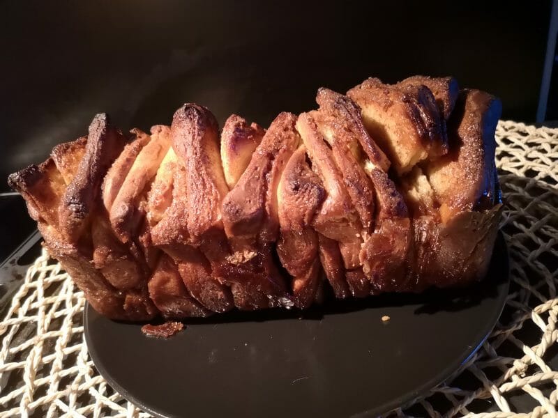 Cliquez pour zoomer ! Brioche à effeuiller à la cannelle Thermomix par emymelimelo