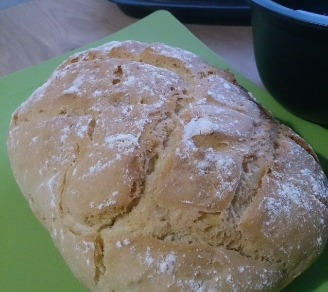 Cliquez pour zoomer ! Pain Cocotte Thermomix par Christie