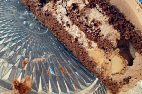 Cliquez pour zoomer ! Layer cake Kinder Bueno Thermomix par Annlor