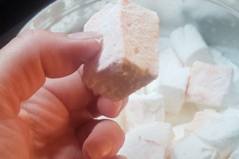 Cliquez pour zoomer ! Guimauve façon chamallow Thermomix par Sisi1974