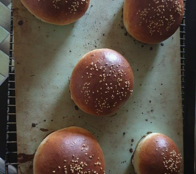 Cliquez pour zoomer ! Pains hamburger Thermomix par hananeb