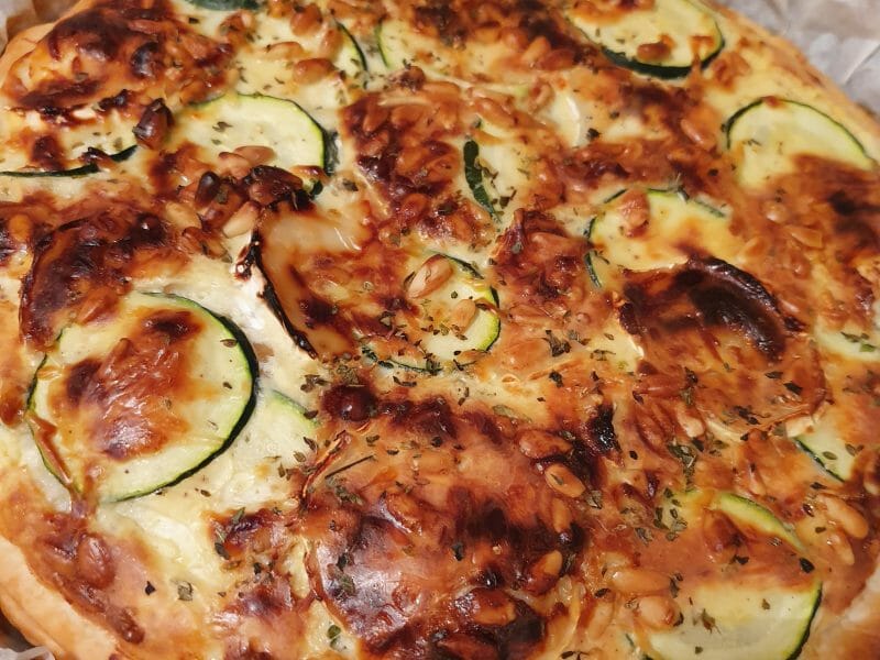 Cliquez pour zoomer ! Tarte courgettes, chèvre et pignons de pin Thermomix par sara3368