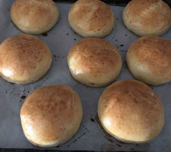 Cliquez pour zoomer ! Pains hamburger Thermomix par Sabrina13013