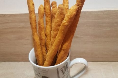 Cliquez pour zoomer ! Gressins parmesan basilic Thermomix par Elho