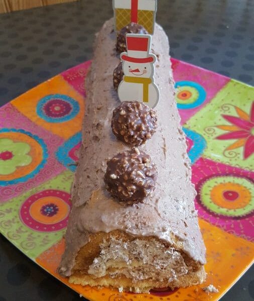 Cliquez pour zoomer ! Bûche Ferrero Rocher Thermomix par Asld29