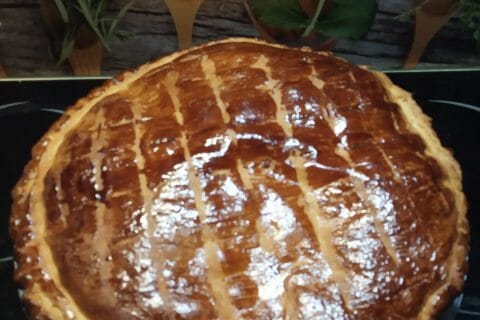 Cliquez pour zoomer ! Galette des rois à la frangipane Thermomix par fifine59190