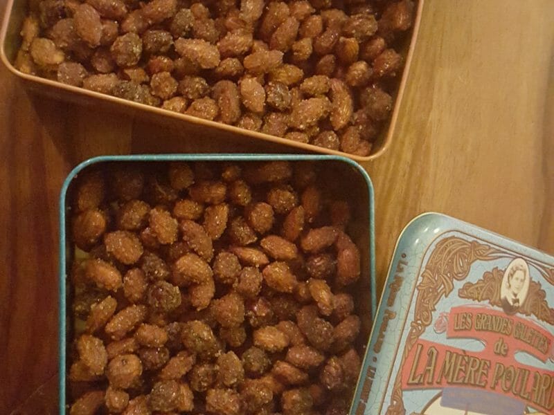 Cliquez pour zoomer ! Amandes grillées à la cannelle et au miel Thermomix par CBeauj