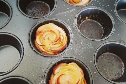 Cliquez pour zoomer ! Roses feuilletées aux pommes Thermomix par Mawri1701