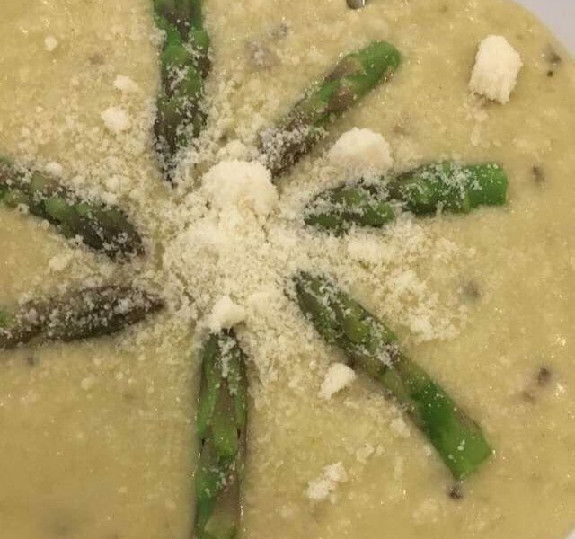 Cliquez pour zoomer ! Risotto aux asperges vertes Thermomix par Cisko7