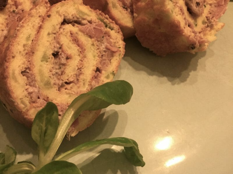 Cliquez pour zoomer ! Roulé aux courgettes et au saumon fumé Thermomix par mallorym