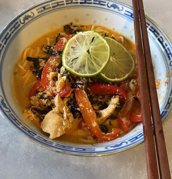 Cliquez pour zoomer ! Ramen thaï au poulet Thermomix par maylou-13@.