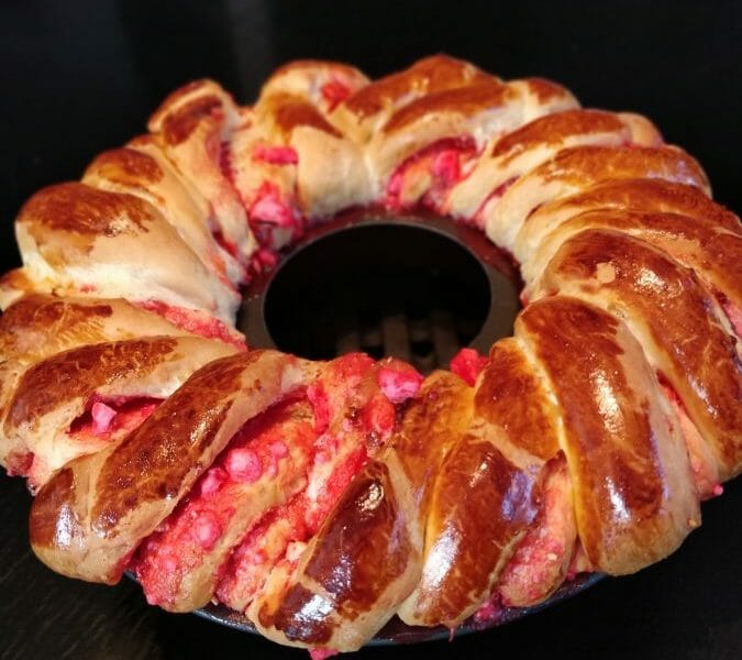 Cliquez pour zoomer ! Brioche aux pralines roses Thermomix par Mateli