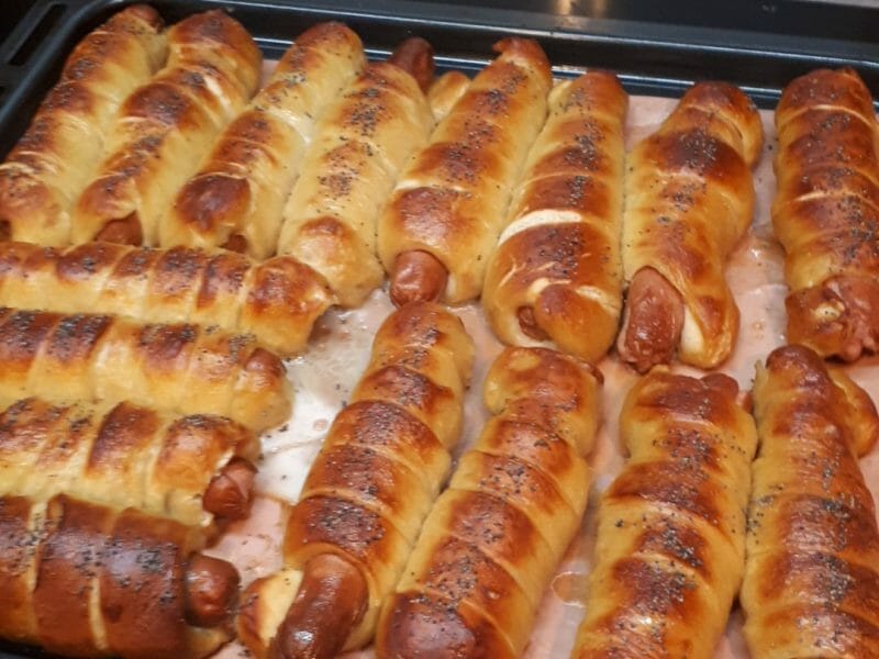 Cliquez pour zoomer ! Pretzel dog Thermomix par Caloupau