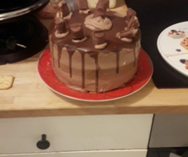 Cliquez pour zoomer ! Layer cake Kinder Bueno Thermomix par audreyjeanjean