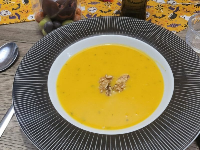 Cliquez pour zoomer ! Velouté de butternut Thermomix par Milmil