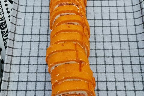 Cliquez pour zoomer ! Roulé à la tomate, saumon et fromage Thermomix par surlatabledesego