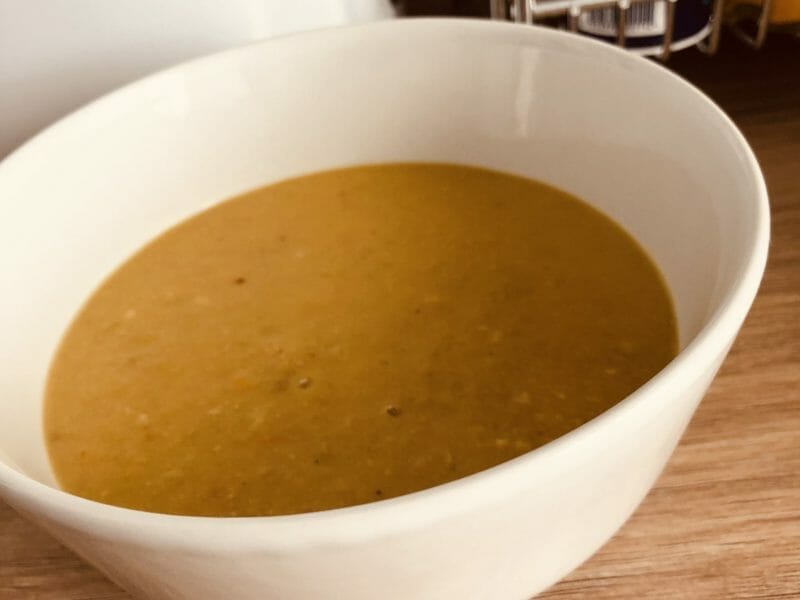 Cliquez pour zoomer ! Soupe de lentilles, pois cassés et poitrine fumée Thermomix par Mcgb