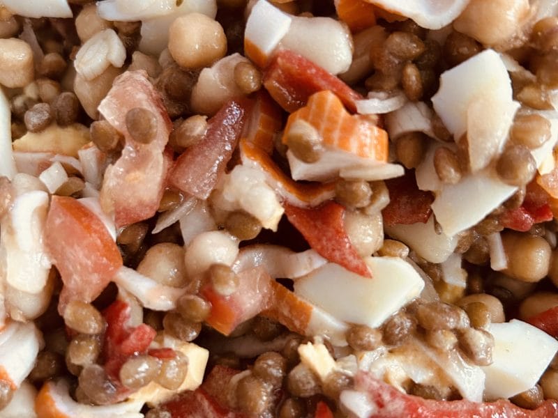 Cliquez pour zoomer ! Salade de légumineuses aux bâtonnets de crabe Thermomix par Mcgb