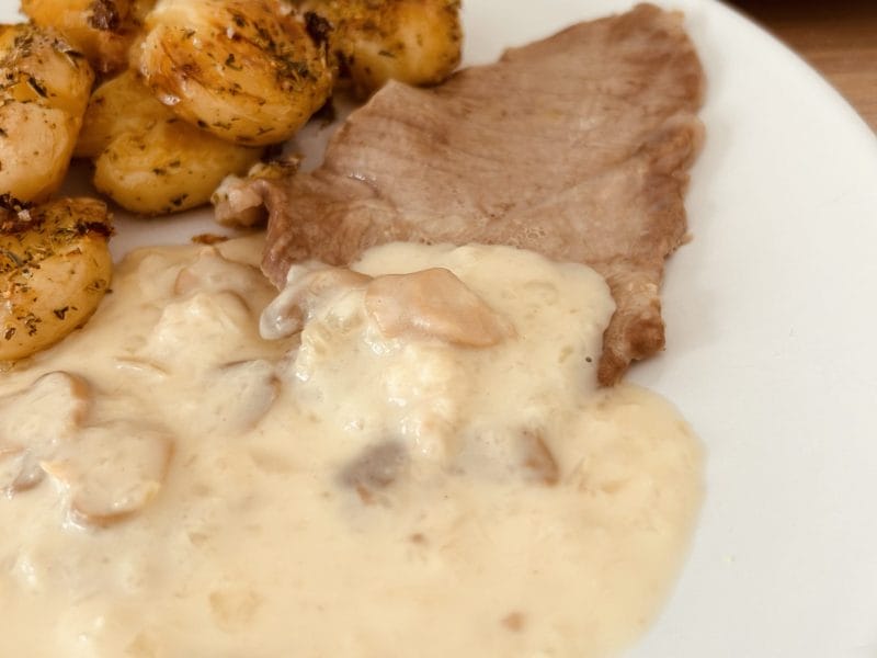 Cliquez pour zoomer ! Côtes de porc et sa sauce moutardée Thermomix par Mcgb