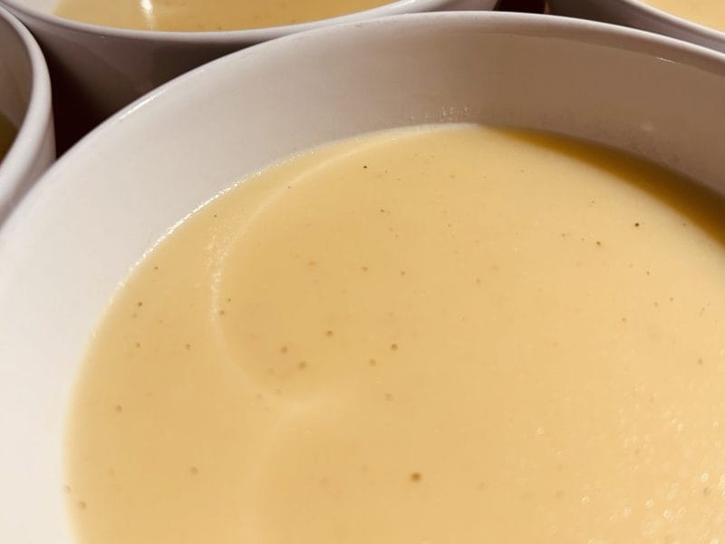 Cliquez pour zoomer ! Velouté à l’oignon et aux pommes de terre Thermomix par Mcgb