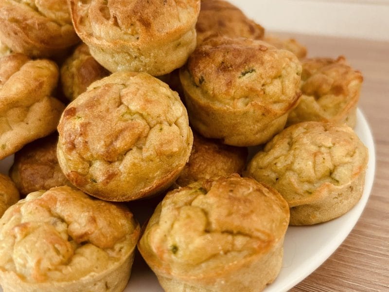 Cliquez pour zoomer ! Muffins courgettes et pesto Thermomix par Mcgb