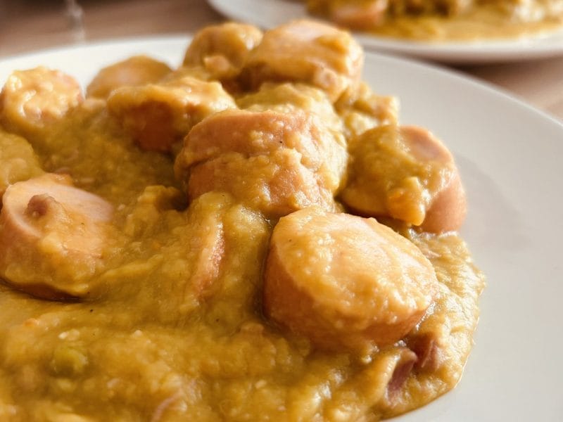 Cliquez pour zoomer ! Mitonnée de pois cassés aux saucisses Thermomix par Mcgb