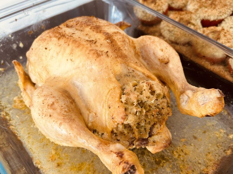 Cliquez pour zoomer ! Poulet farci ail et olives vertes Thermomix par Mcgb