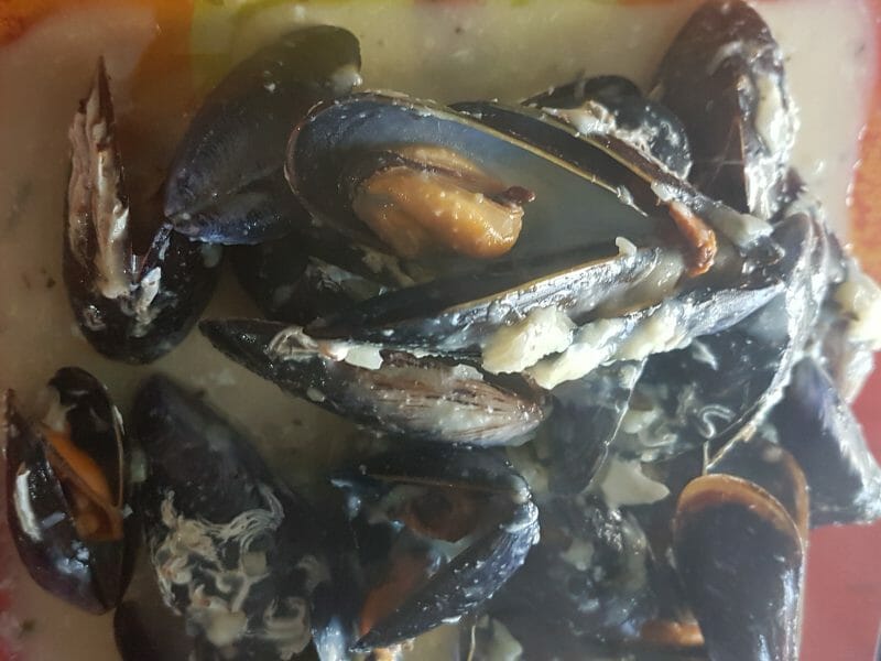 Cliquez pour zoomer ! Moules sauce poulette Thermomix par Karen27