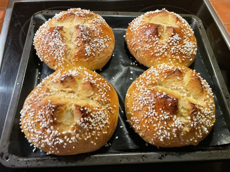 Cliquez pour zoomer ! Mouna (brioche de pâques) Thermomix par Romy