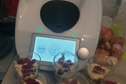Cliquez pour zoomer ! Tiramisu aux framboises et spéculoos au Thermomix