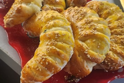 Cliquez pour zoomer ! Poğaça – Petits pains Turcs à la Feta Thermomix par karimannie