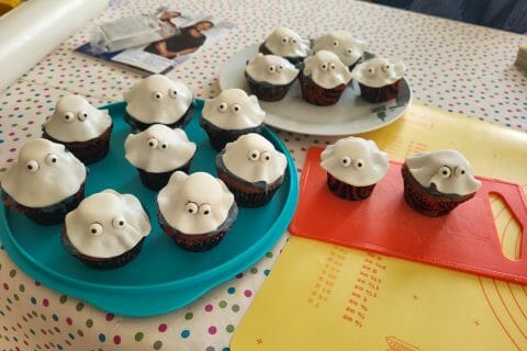 Cliquez pour zoomer ! Cupcakes fantômes Thermomix par laclo