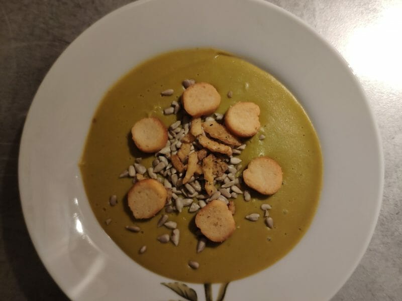 Cliquez pour zoomer ! Velouté de petits pois Thermomix par Tyty22
