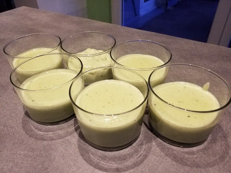 Cliquez pour zoomer ! Crème dessert à la pistache Thermomix par cheyene54