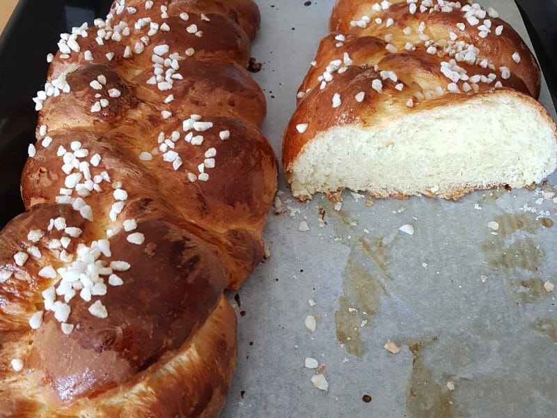 Cliquez pour zoomer ! Brioche tressée à la mie filante Thermomix par Sandrine.67