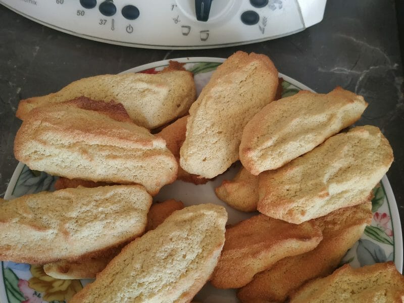 Cliquez pour zoomer ! Biscuits à la cuillère Thermomix par jo14