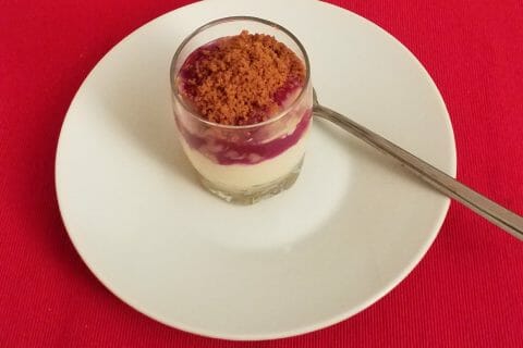 Cliquez pour zoomer ! Tiramisu à l’ananas et son coulis de framboises Thermomix par Coraline91