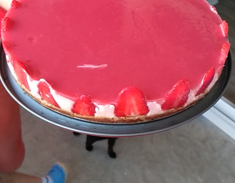 Cliquez pour zoomer ! Bavarois aux fraises Thermomix par Coewleina84