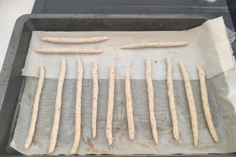 Cliquez pour zoomer ! Gressins parmesan basilic Thermomix par meganesauvant