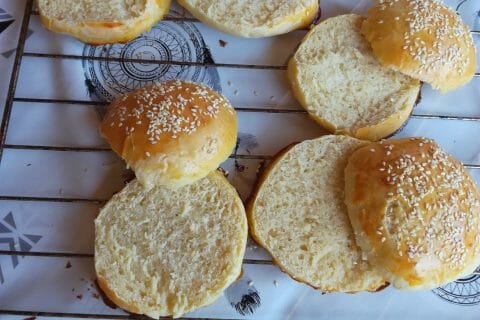 Cliquez pour zoomer ! Pains hamburger Thermomix par Laetlastar