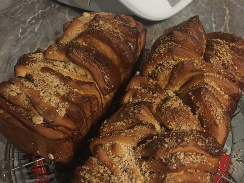 Cliquez pour zoomer ! Brioche à effeuiller à la cannelle Thermomix par Krys61