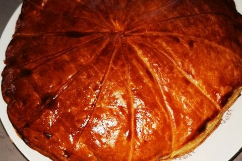 Cliquez pour zoomer ! Galette des rois à la frangipane Thermomix par julouky