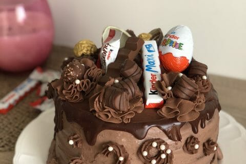 Cliquez pour zoomer ! Layer cake Kinder Bueno Thermomix par Lorianette25