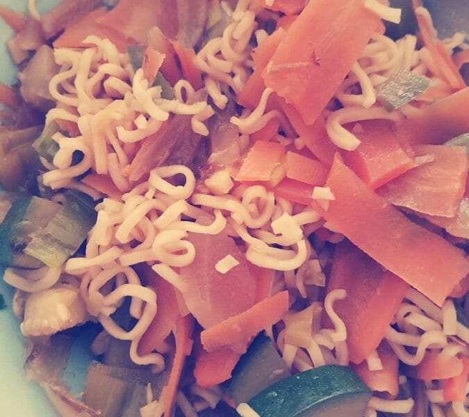 Cliquez pour zoomer ! Nouilles chinoises Thermomix par Elooodie16