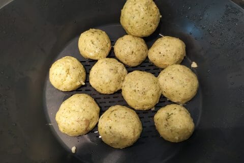 Cliquez pour zoomer ! Boulettes de ricotta sauce tomate Thermomix par lapoule01