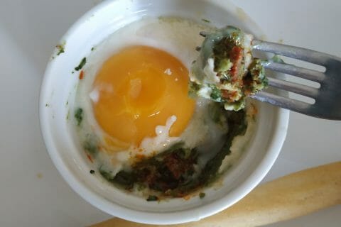 Cliquez pour zoomer ! Oeufs cocotte épinards et chorizo Thermomix par Sab41