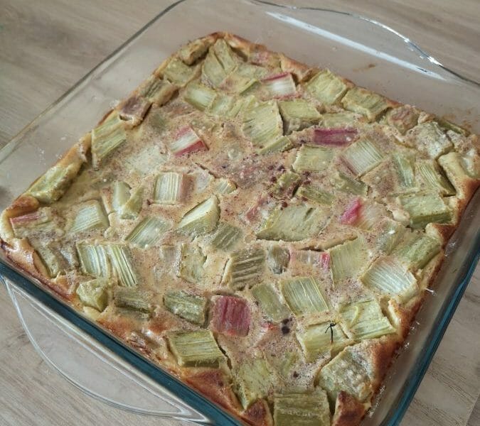 Cliquez pour zoomer ! Clafoutis à la rhubarbe Thermomix par Laura77