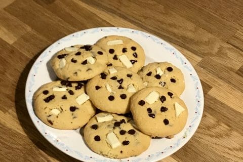 Cliquez pour zoomer ! Cookies aux éclats de pralines roses et pépites de chocolat Thermomix par Crac-91